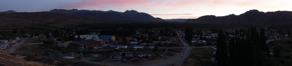 "atardecer de cochrane" de Ruben Alex Villarroel