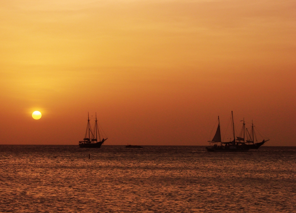 "Atardecer en aruba 3" de Monica Rollan