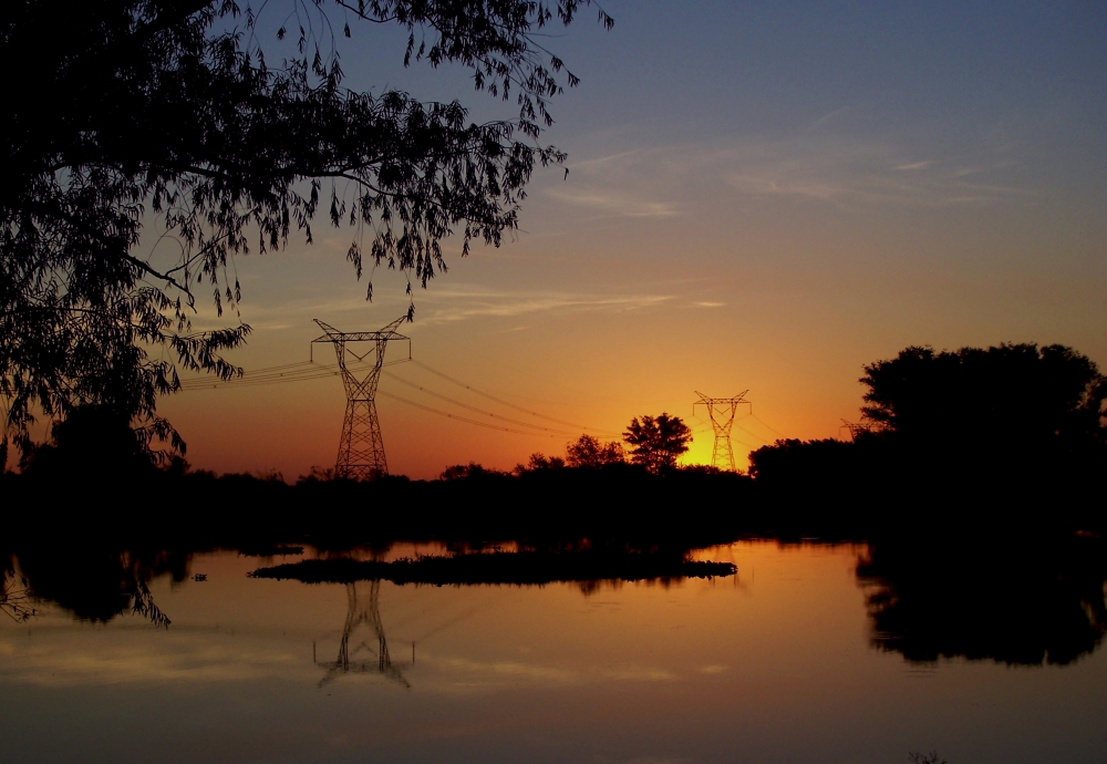 "Atardecer en el Paranacito" de Ins Mara Olavarra