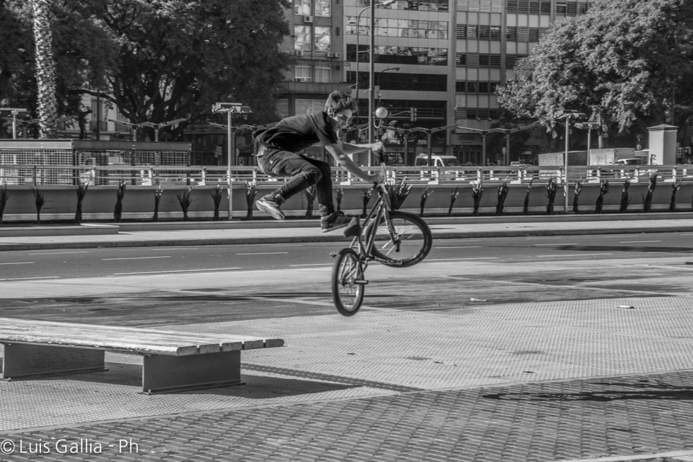 "Bicivolador!!!" de Luis Gallia