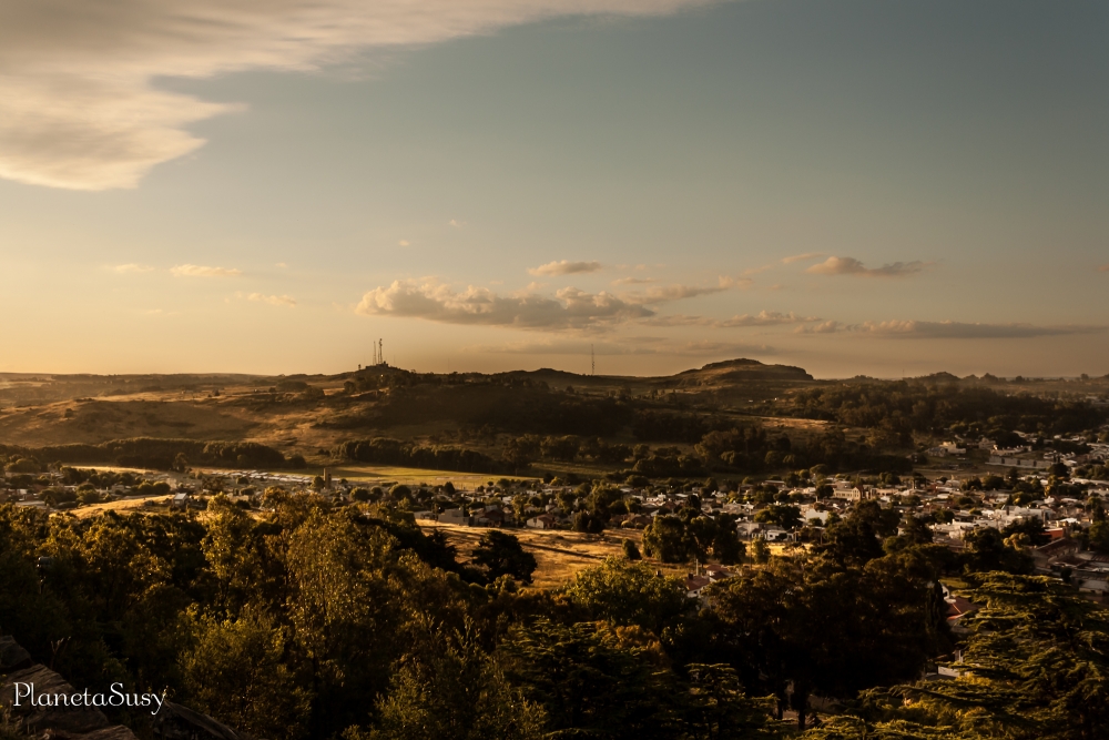 "Tandil, atardeciendo" de Susy Giorgetti