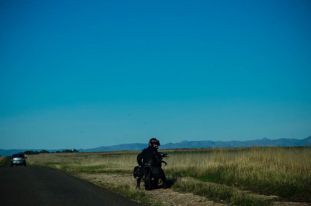 "Descanso en la Ruta" de Cristian Mauro Arias