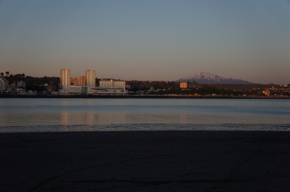 "bahia de puerto montt" de Ruben Alex Villarroel