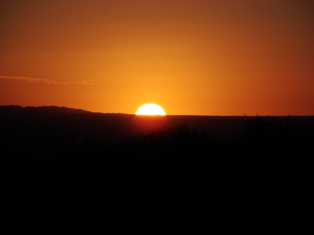 "ATARDECER EN SUYUQUE SAN LUIS CAPITAL" de Maria Fernanda Nieto