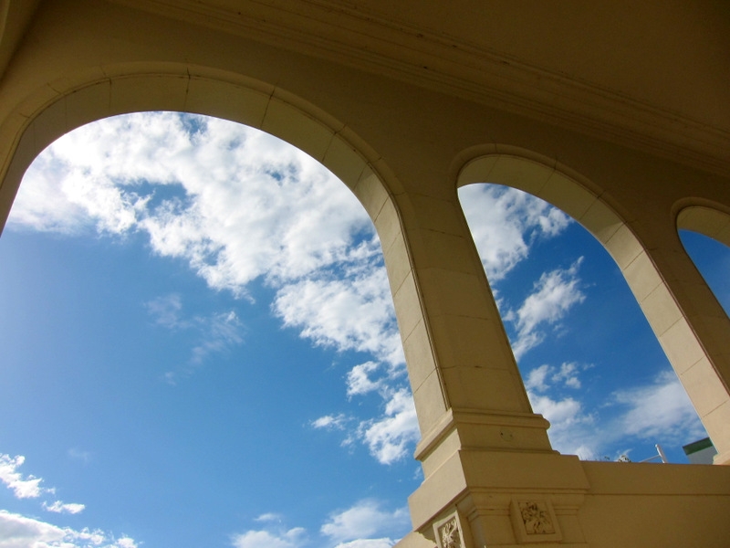 "Ventana al cielo" de Roberto Rafael Levy