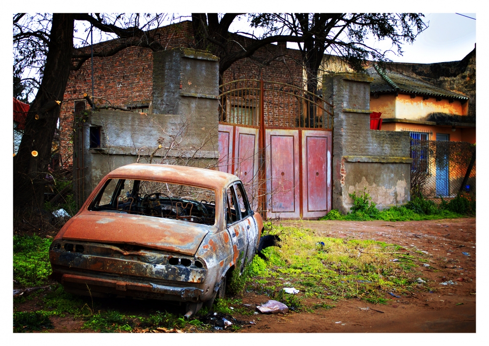 "xido y abandono" de Fernando Valdez Vazquez