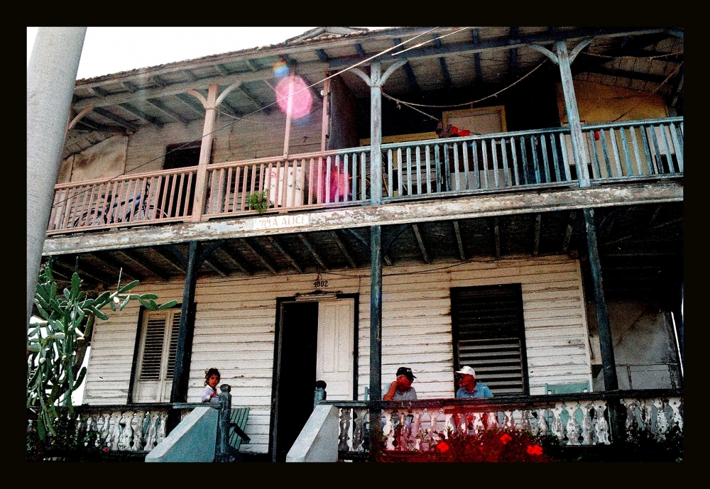 "hotel en la habana vieja" de Diego Gerardo Gonzalez