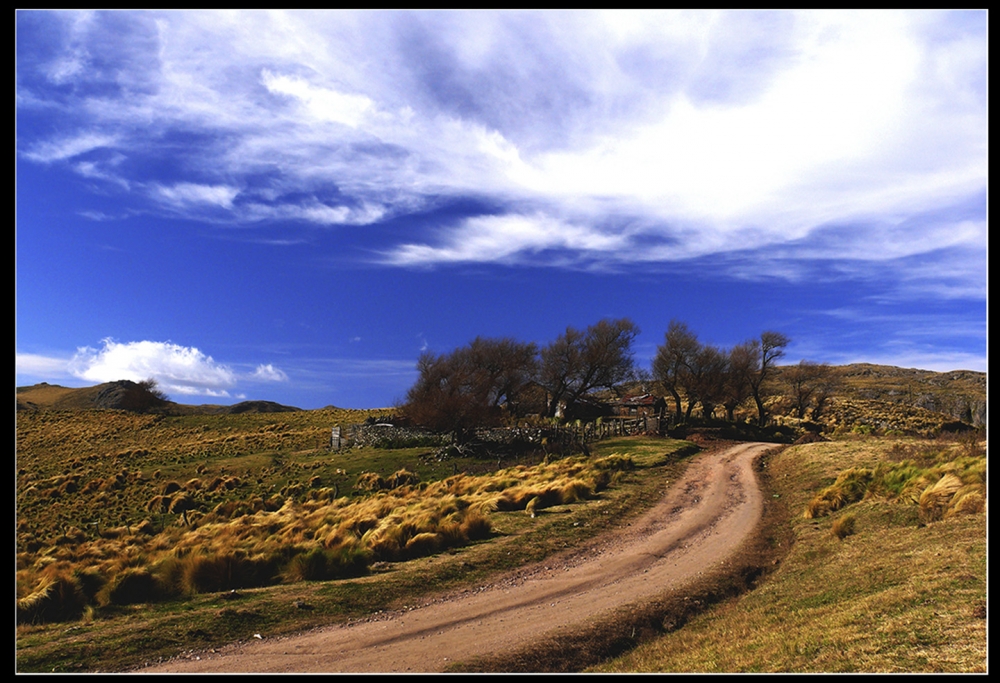 "Ruta al Portezuelo" de Daniel Rodolfo Avila