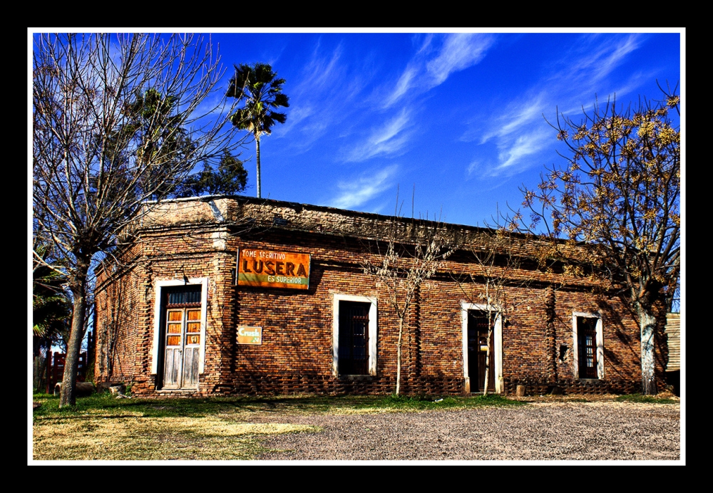 "Almacn de Pueblo" de Claudio Jord