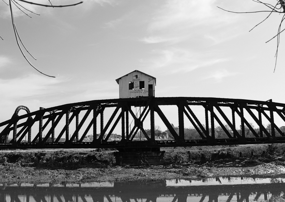 "Puente giratorio" de Silvia Puscama