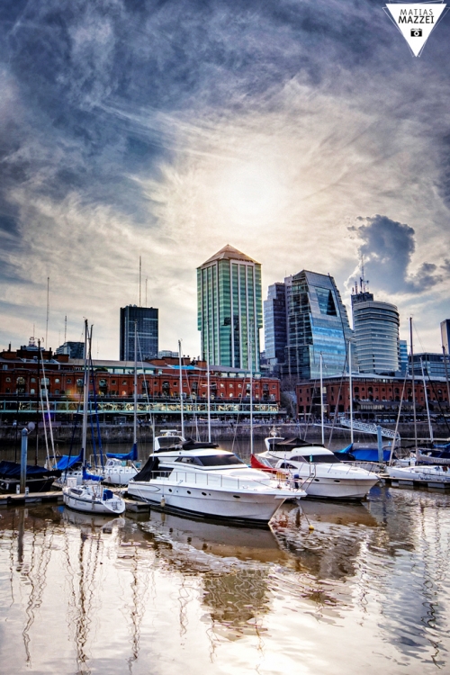 "Madero Harbor" de Matias Mazzei