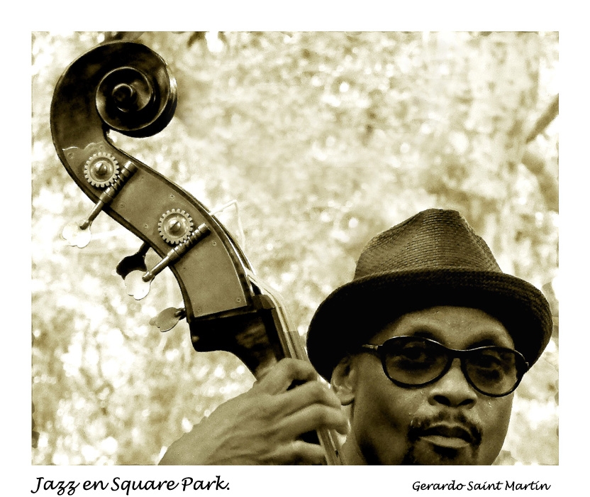 "Jazz en Square Park." de Gerardo Saint Martn