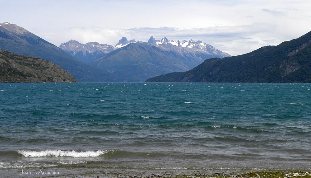 "Lago Puelo" de Juan Francisco Arrachea