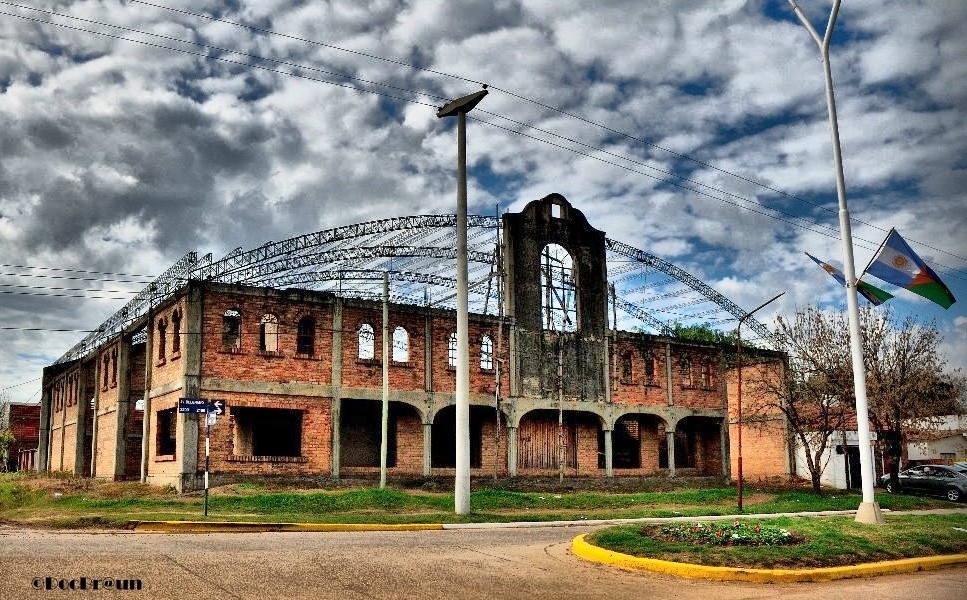 "Edificio abandonado" de Juan Jos Braun
