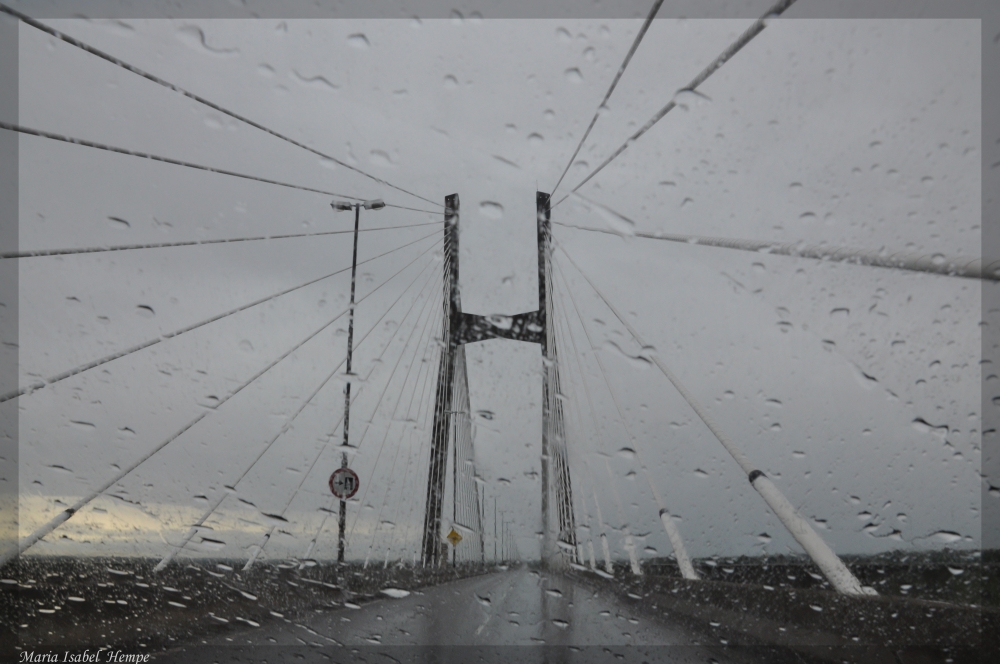 "Regresando con lluvia..." de Maria Isabel Hempe