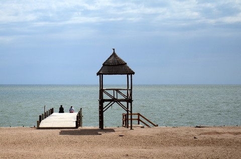 "Frente al mar" de Gloria Fanny Jimenez