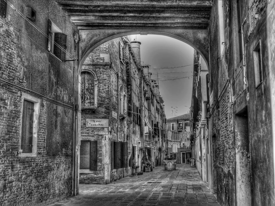 "Venecia en Blanco y negro" de Armando Kazimierski