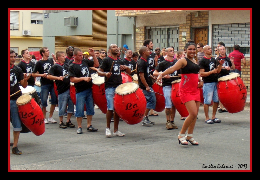 "Siga el Baile" de Emilio Echesuri