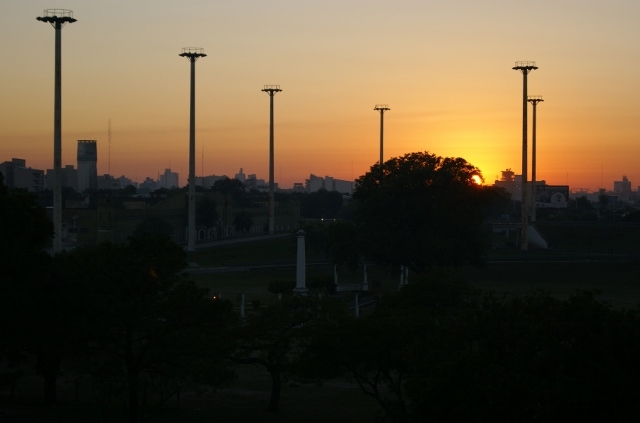 "amaneciendo..." de Daniel Alberto Prez