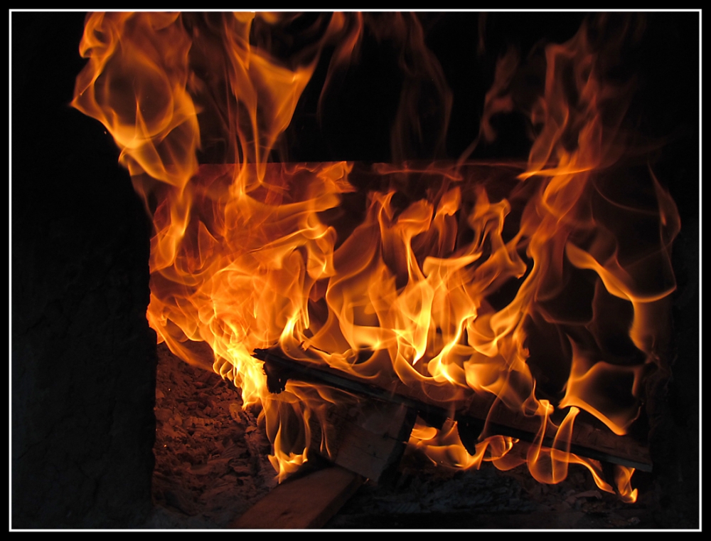 "Crazon ardiente de un horno de barro !!" de Alberto Matteo