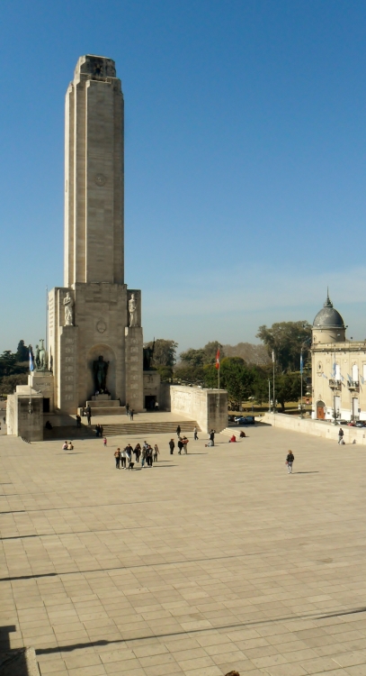 "Monumento de la Bandera." de Manuela Iriel Cantero