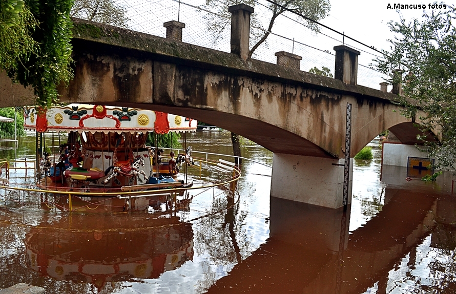 "Inundacion en Lujan" de Andres Mancuso