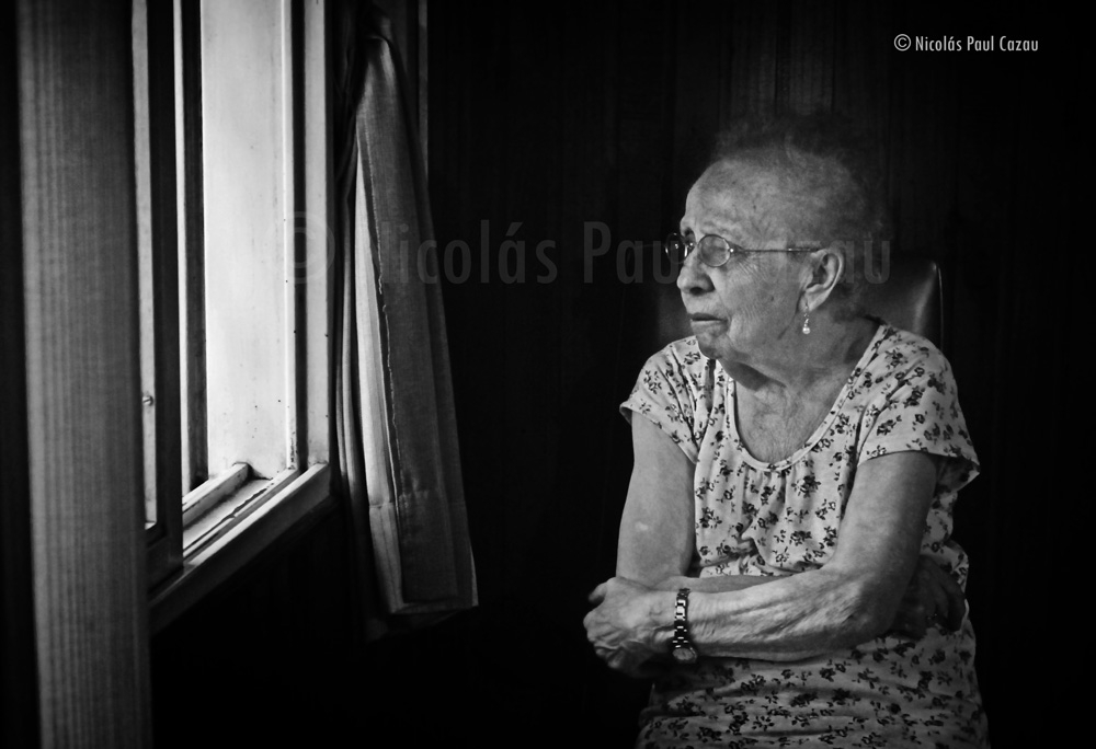 "Abuelita" de Nicolas Paul Cazau