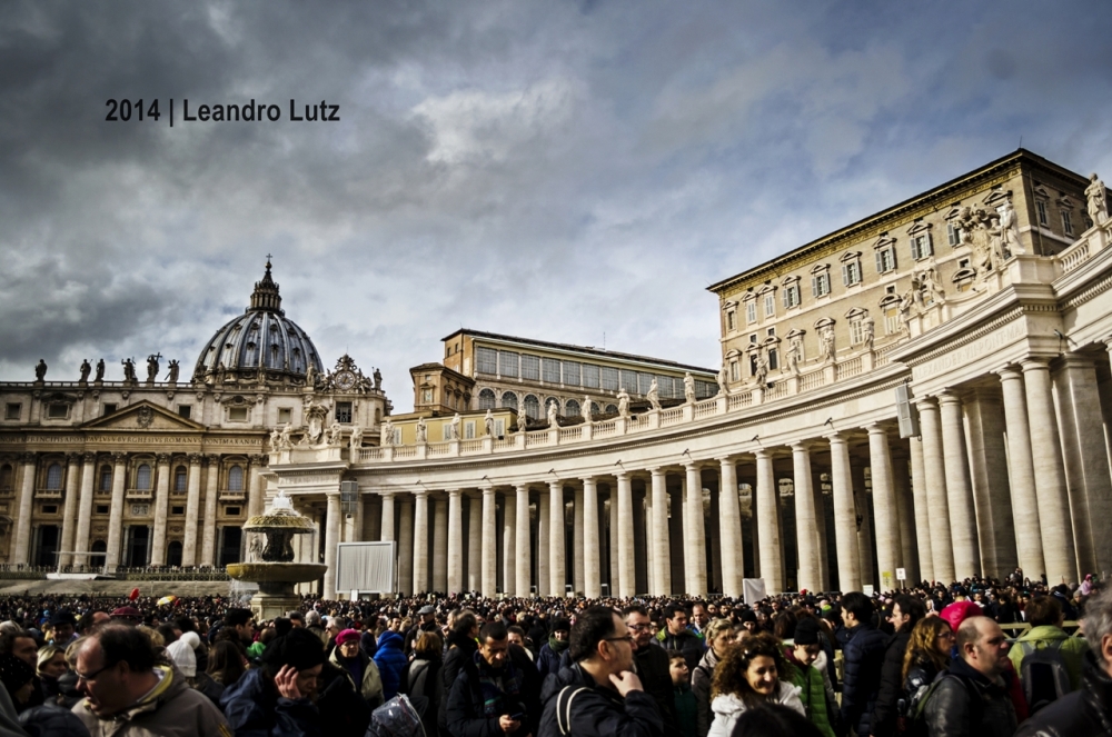 "Vaticano - Piazza San Pietro" de J. Leandro Lutz