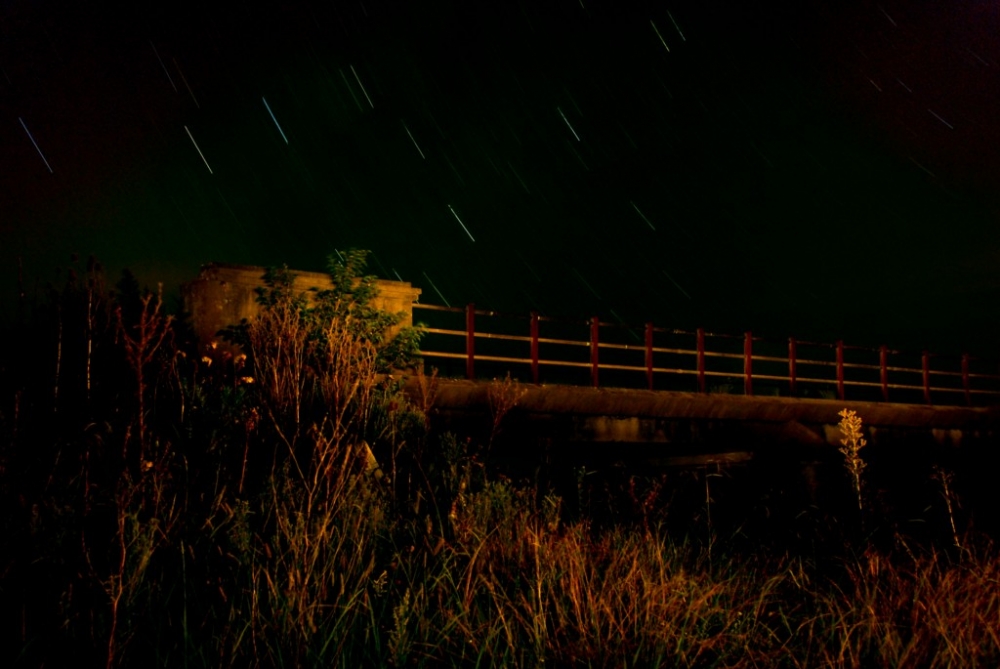 "Puente de noche en Cano (Prov, de Bs As)" de Diego Galndez