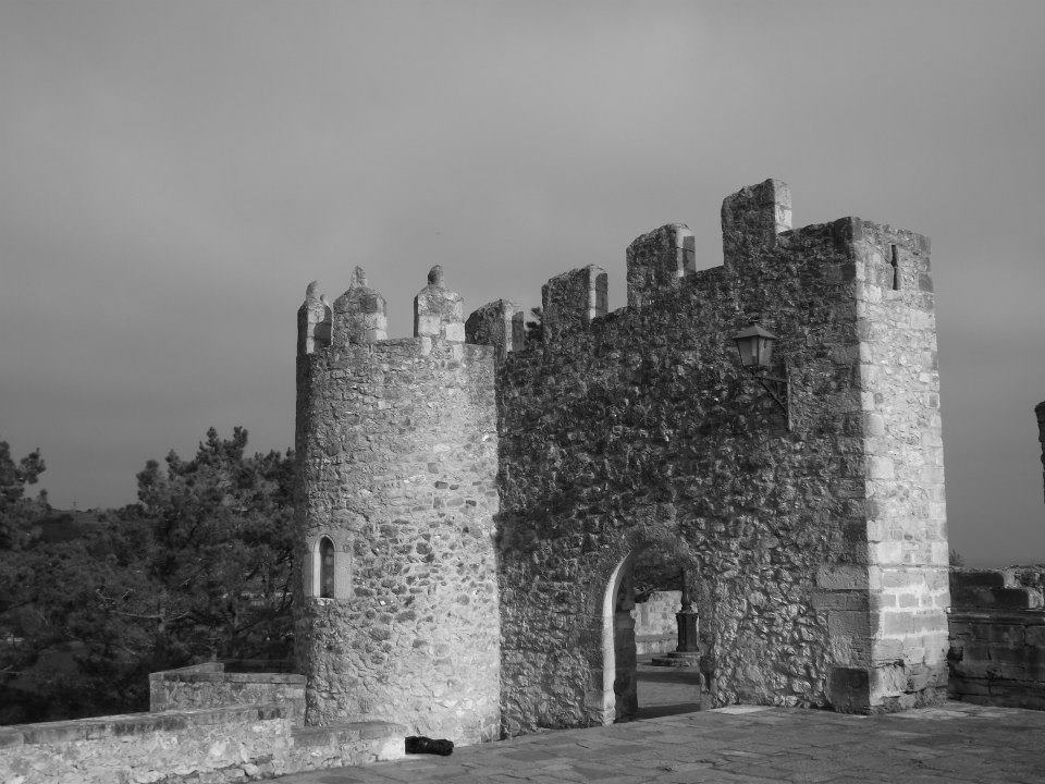 "castillo de san vicente" de Claudia Avalos