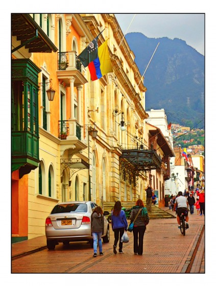 "La Candelaria tiene hoteles bellisimos..." de Ana Maria Walter