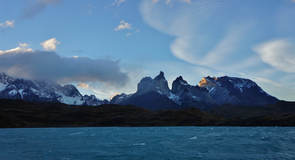 "cuernos del paine" de Ruben Alex Villarroel