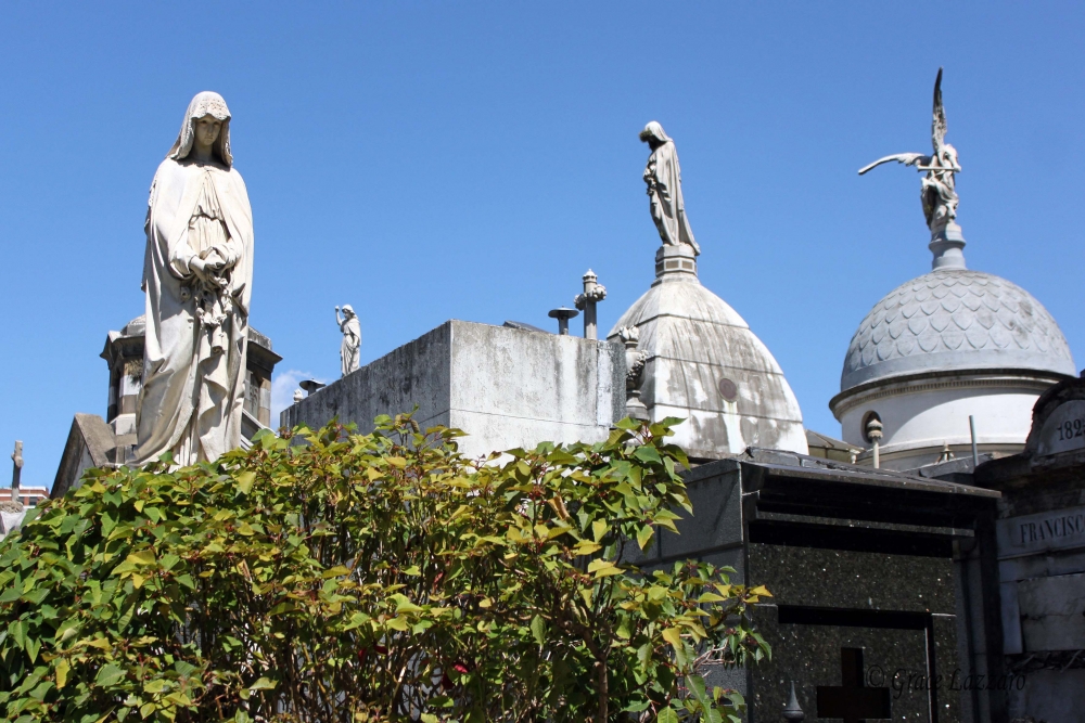 "Recoleta" de Grace Lazzaro