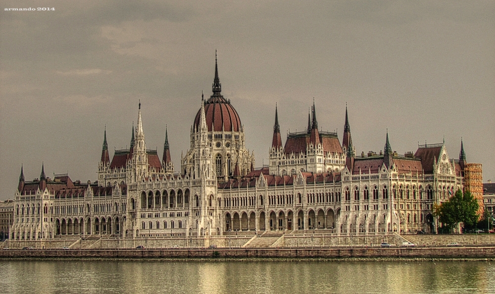 "Parlamento Hngaro, Budapest" de Armando Kazimierski