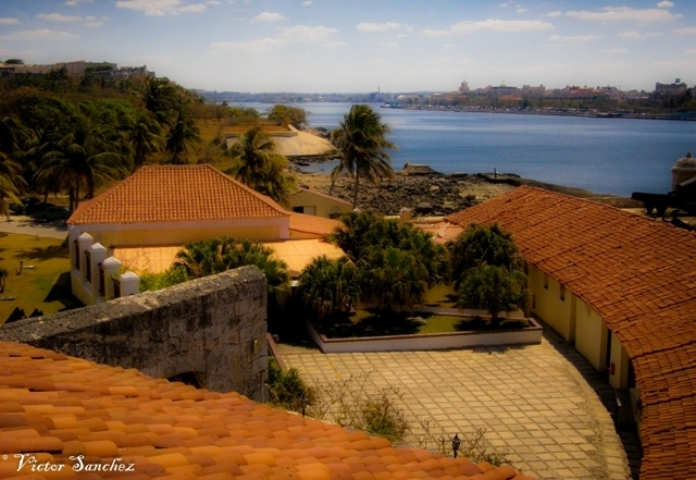 "patio del morro de la habana" de Victor Alejandro Sanchez Bermudez