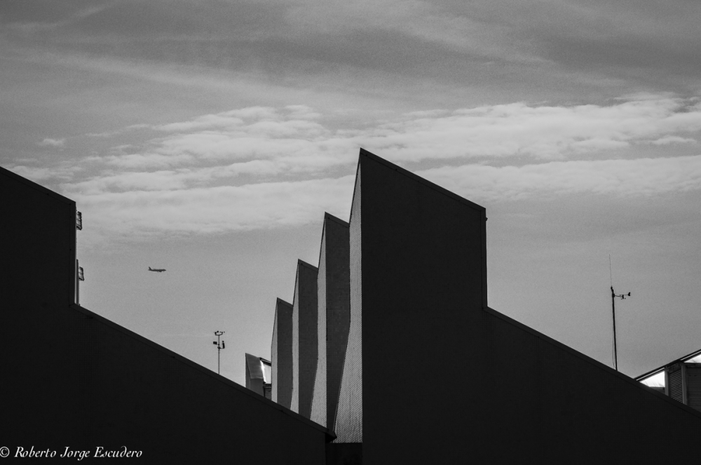 "Silueta urbana" de Roberto Jorge Escudero