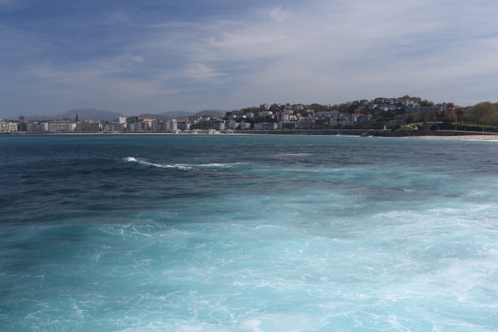 "San Sebastian desde los peines del viento" de Mario Romano