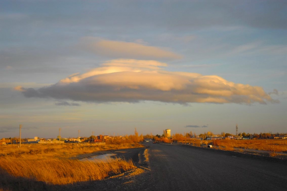 "atardecer en Sarmiento(chubut)" de Vernica Dana