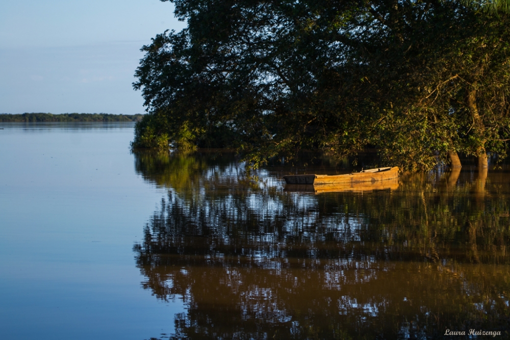 "Reflejos en el Ro Uruguay" de Laura Noem Huizenga