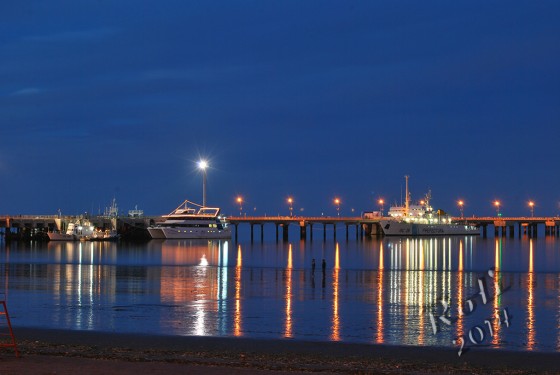 "Muelle Piedrabuena Madryn" de Rolando Lizarraga