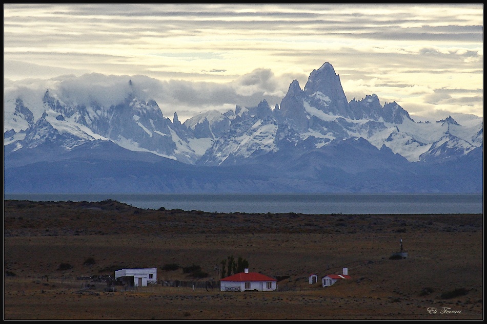 "Crepsculo tras el Chaltn" de Eli - Elisabet Ferrari