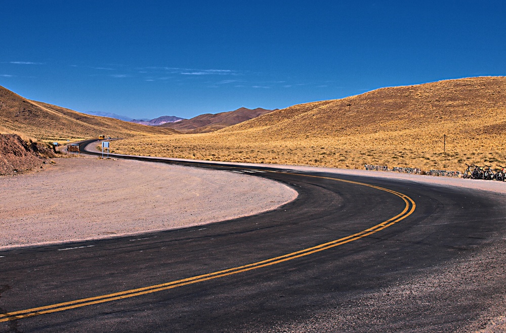 "Curva en S" de Roberto Bernabitti