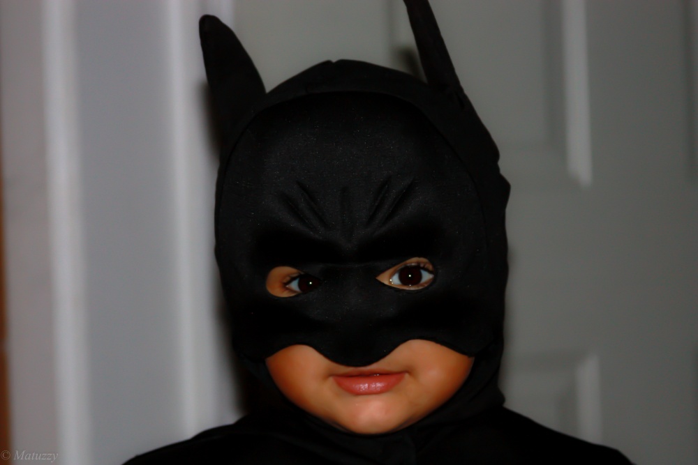 "Litle batman my lovely lokito." de Arturo Mozcozo