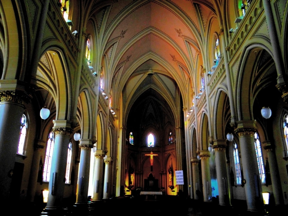 "Unidad Catlica... Catedral de San Isidro." de Eduardo Sosa