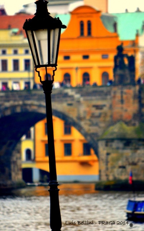 "Rincones de Praga" de Luis Alberto Bellini