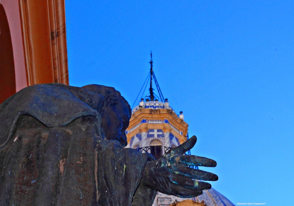 "LA MANO" de Eduardo Rene Cappanari