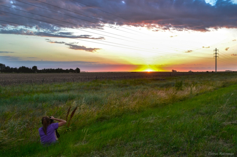 "Fotgrafa fotografiada al atardecer" de Laura Noem Huizenga