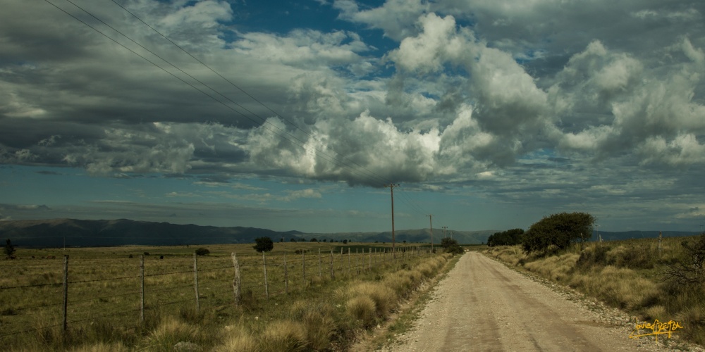 "Pampa de Olaen" de Javier Crembil