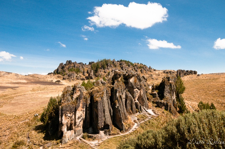 "Rincones del Per 208 Cumbemayo, Cajamarca" de David Roldn