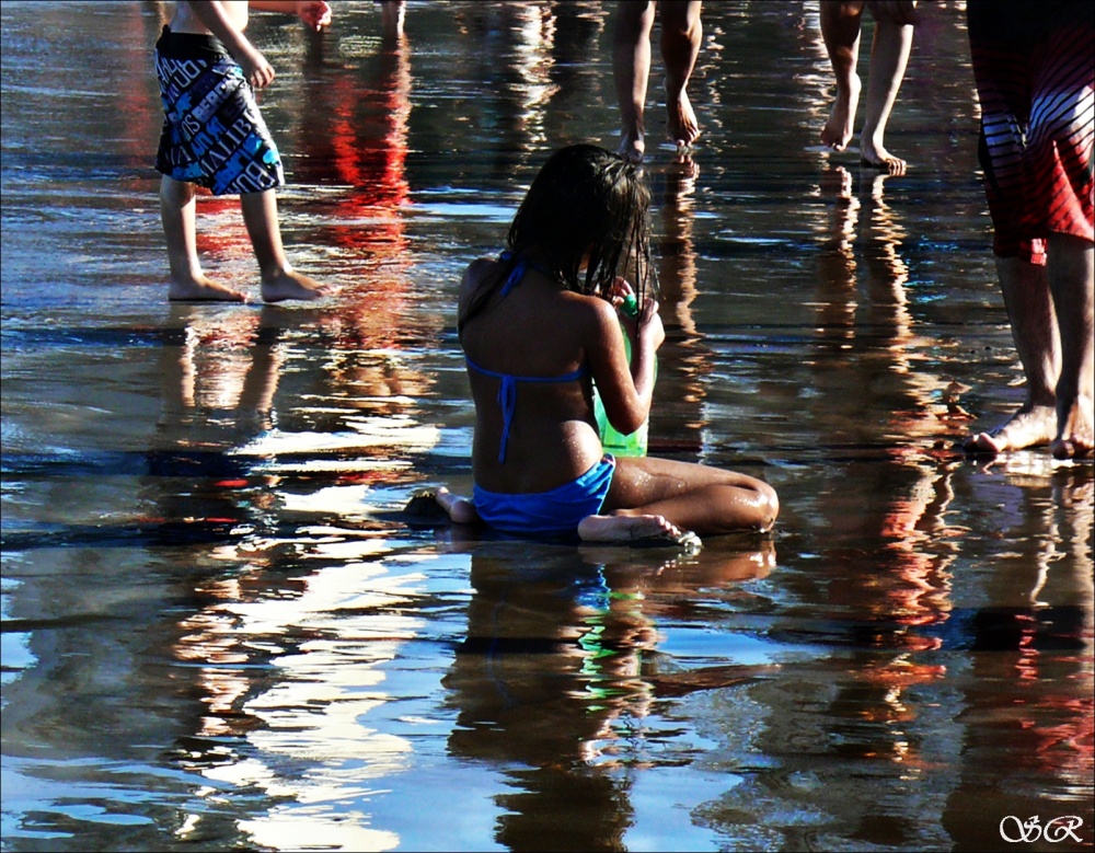 "Rodeada de reflejos" de Silvia Rodrigo